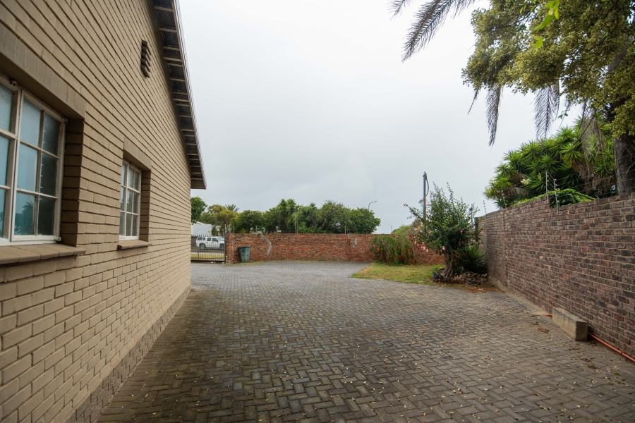 4 Bedroom Property for Sale in Amsterdamhoek Eastern Cape